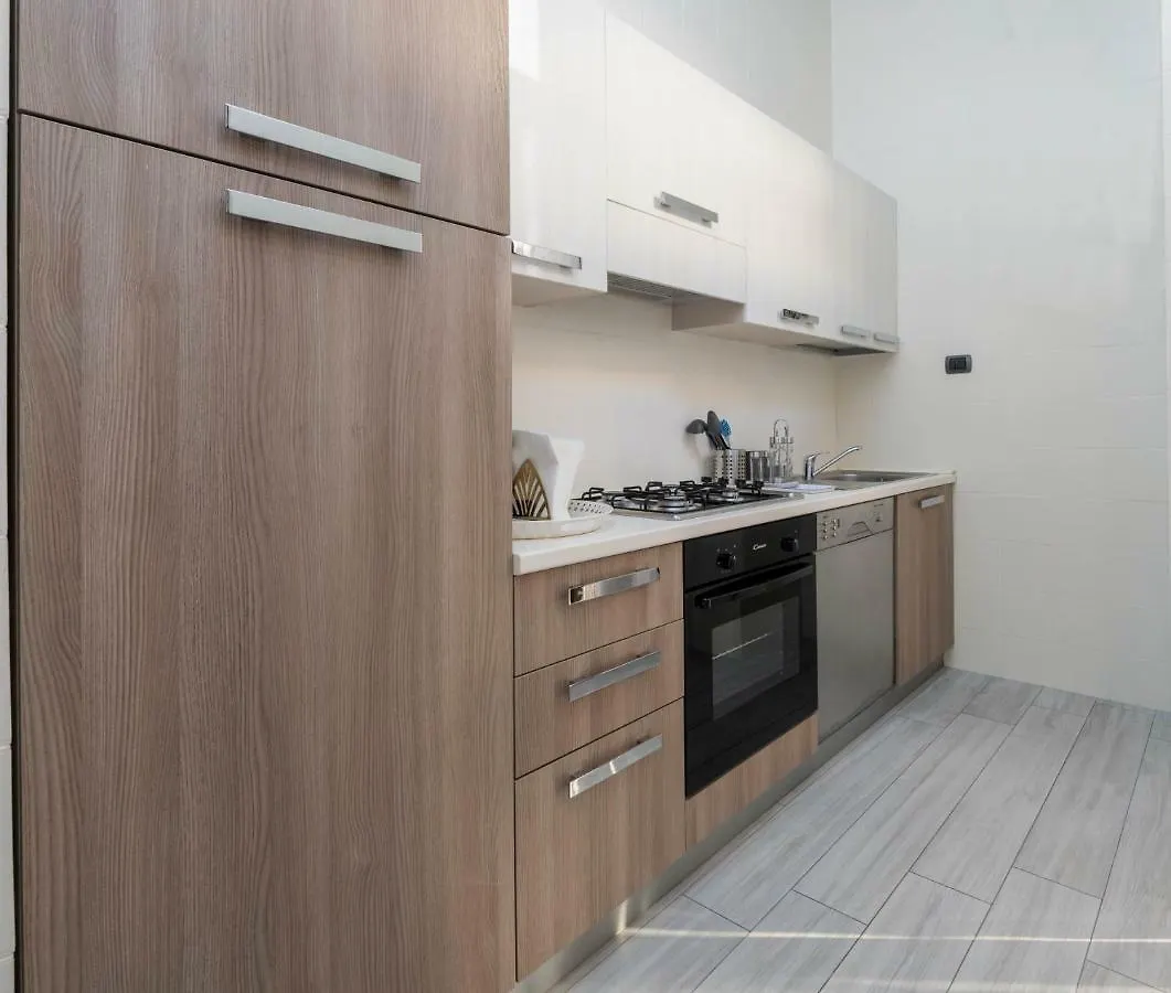 The Suite Home Verona II Apartman